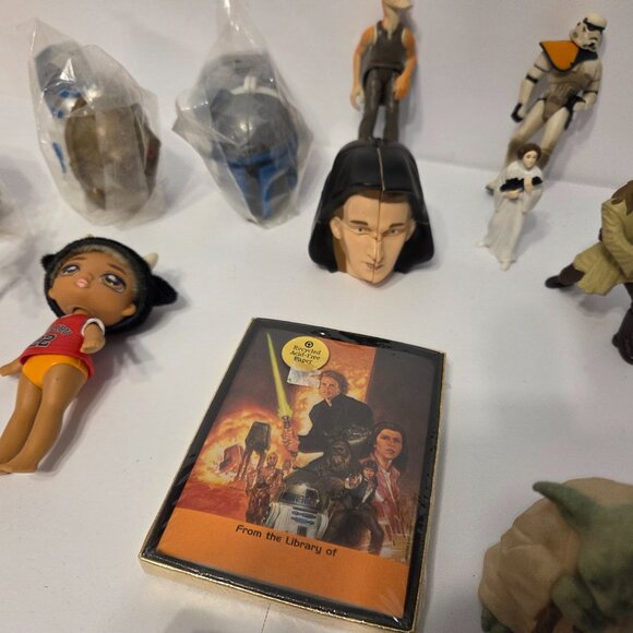 16 Star Wars Collectables as shown - Picture 3 of 5